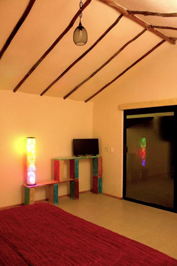 Nikte Estancia Y Jardin Hotell Puerto Morelos Eksteriør bilde