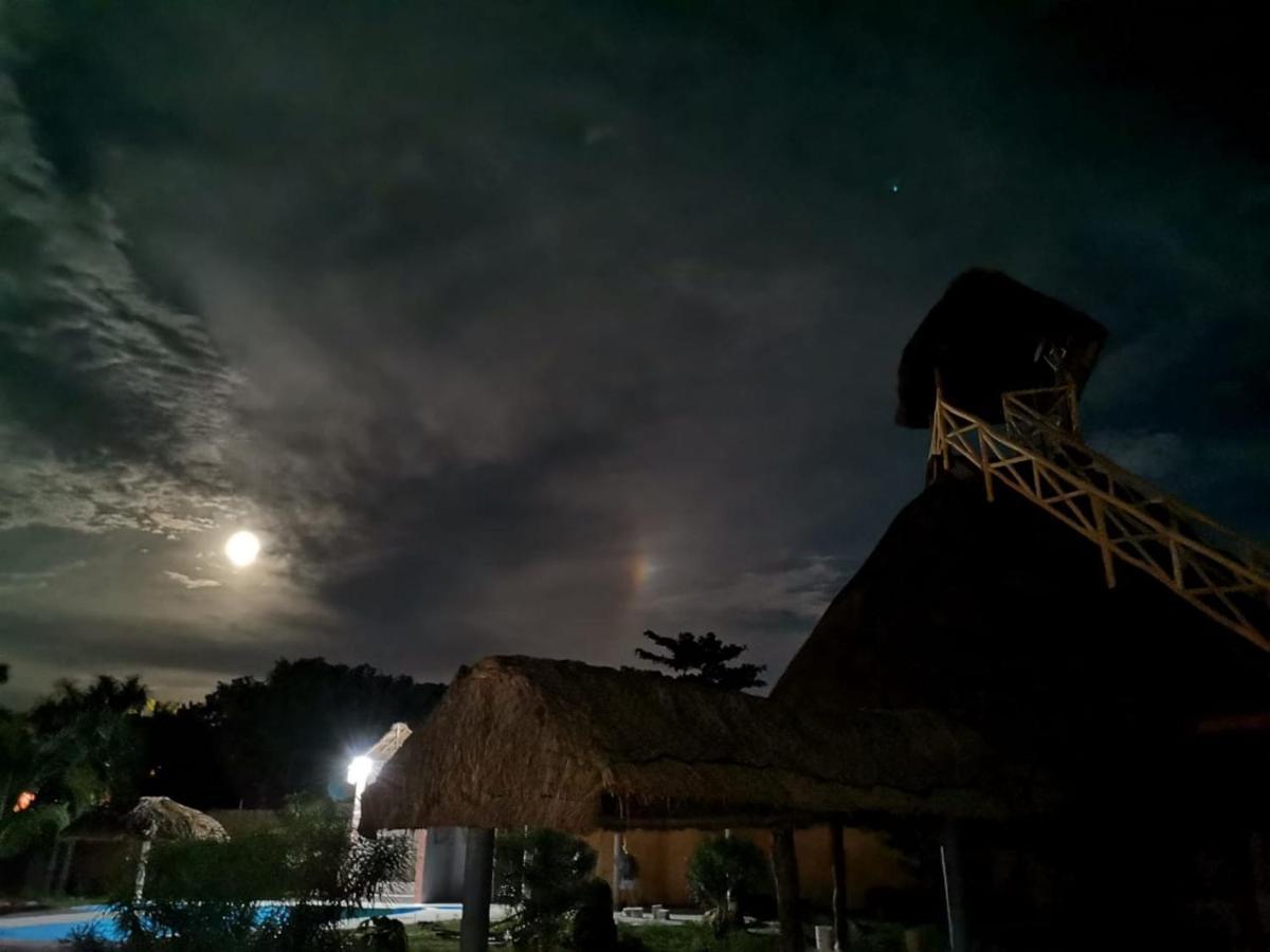 Nikte Estancia Y Jardin Hotell Puerto Morelos Eksteriør bilde